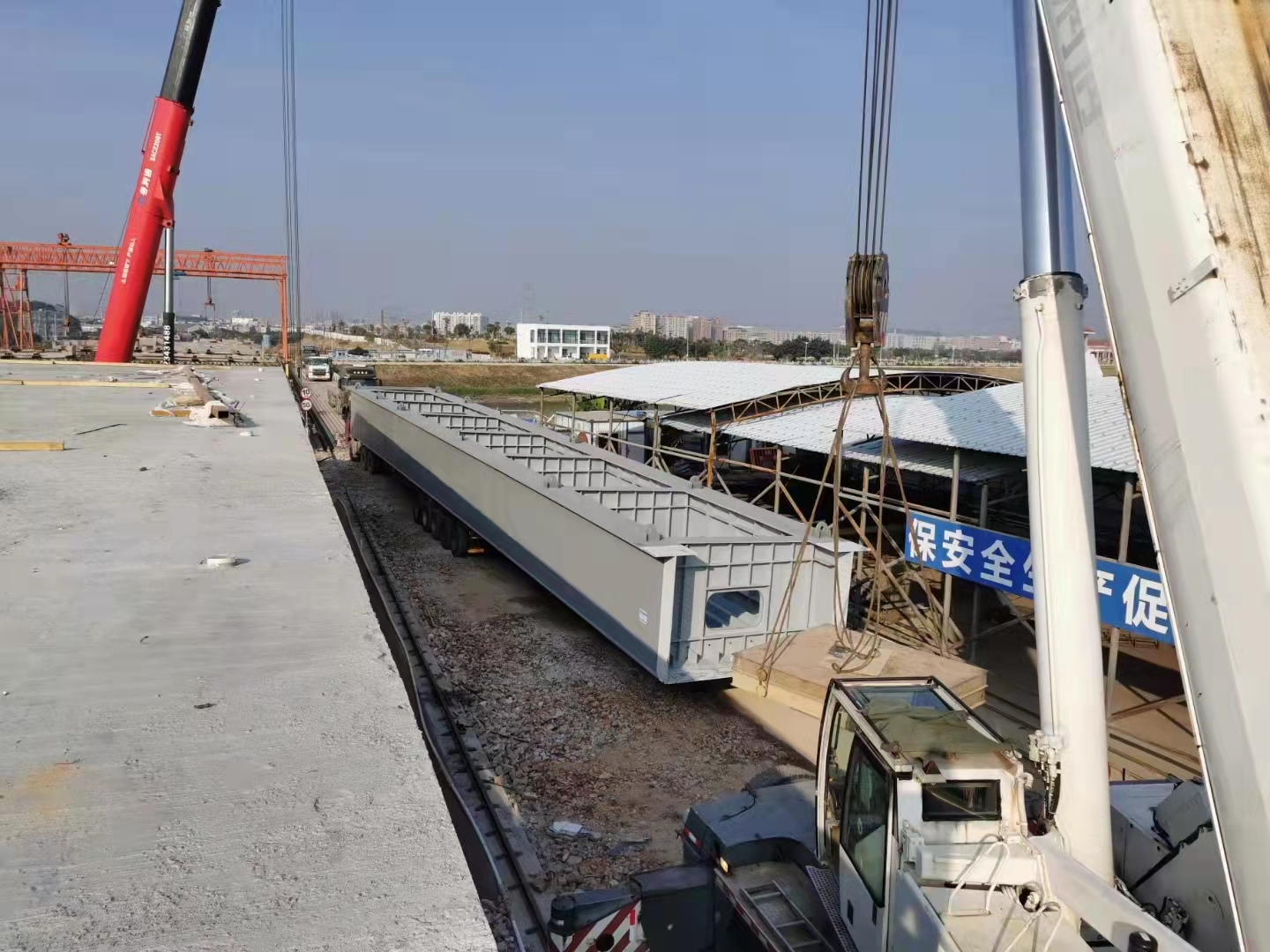 弘方脂肪族聚氨酯面漆钢结构桥梁防腐案例