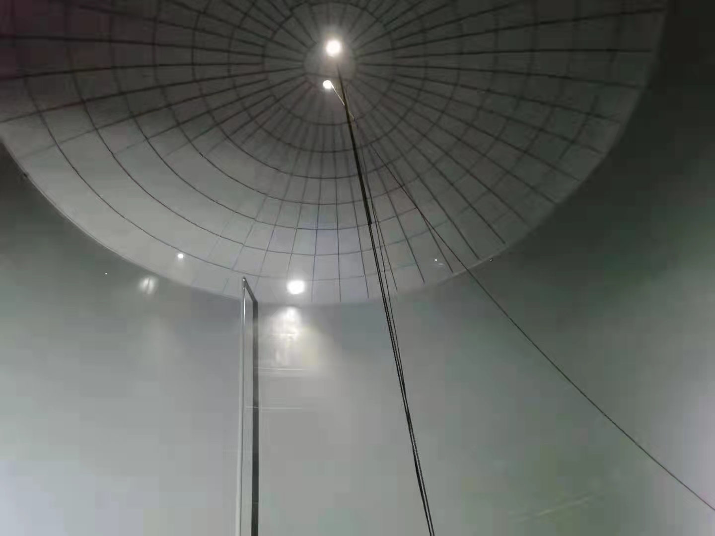 弘方涂料科技-新昌石化十万立方油库防腐，储罐内壁防腐