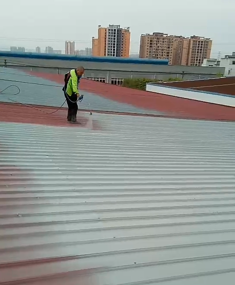 弘方涂料-环氧云铁中间漆彩钢瓦翻新案例 弘方涂料-环氧云铁中间漆彩钢瓦翻新案例